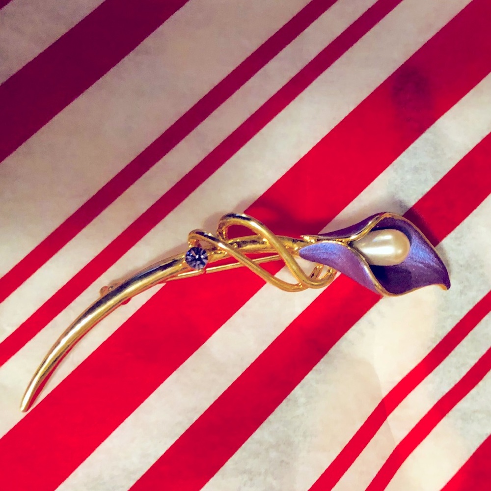 Vintage Calla Lily Brooch, of Pearl & Chrystal
